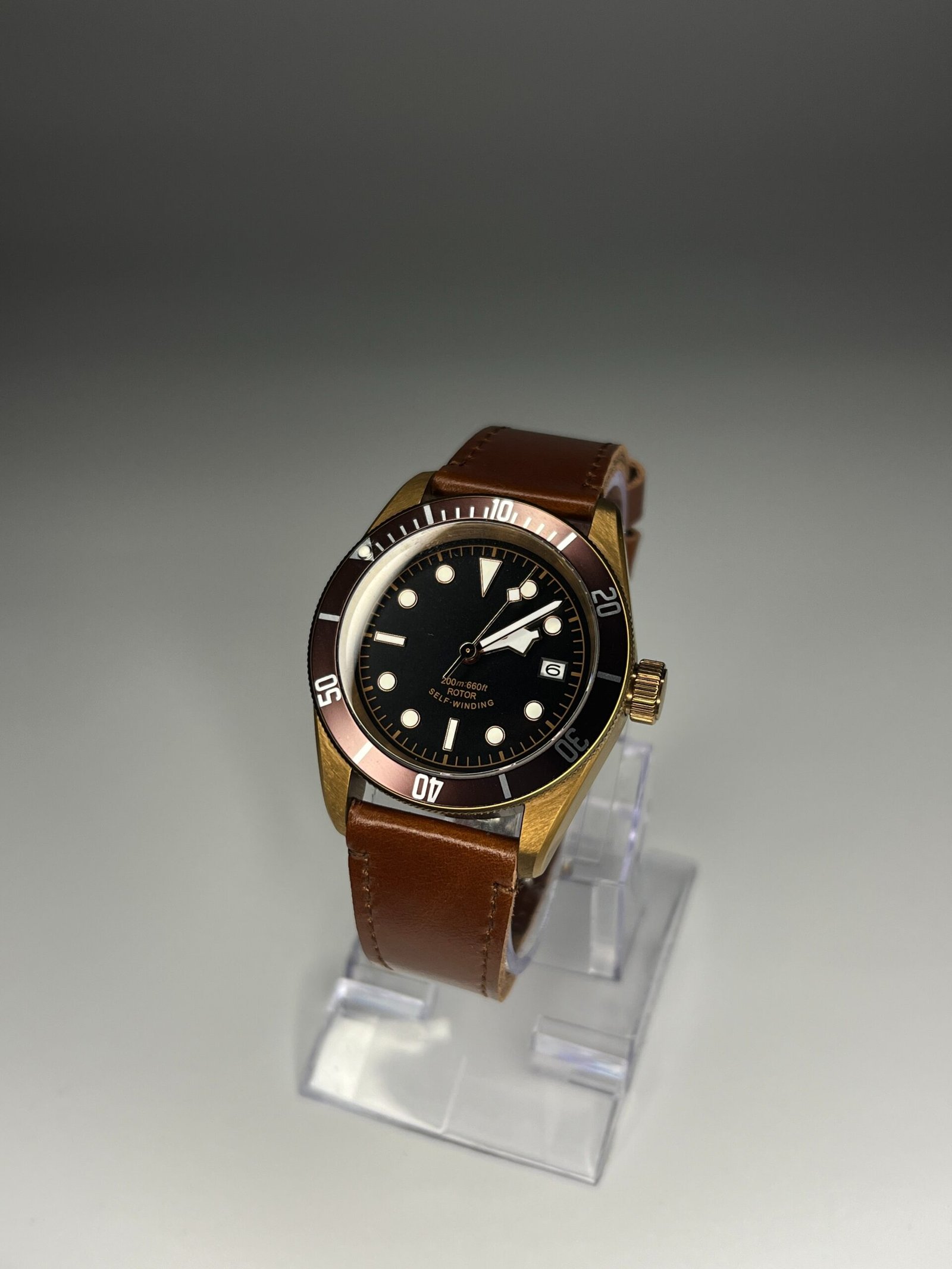Vintage Diver - Image 3